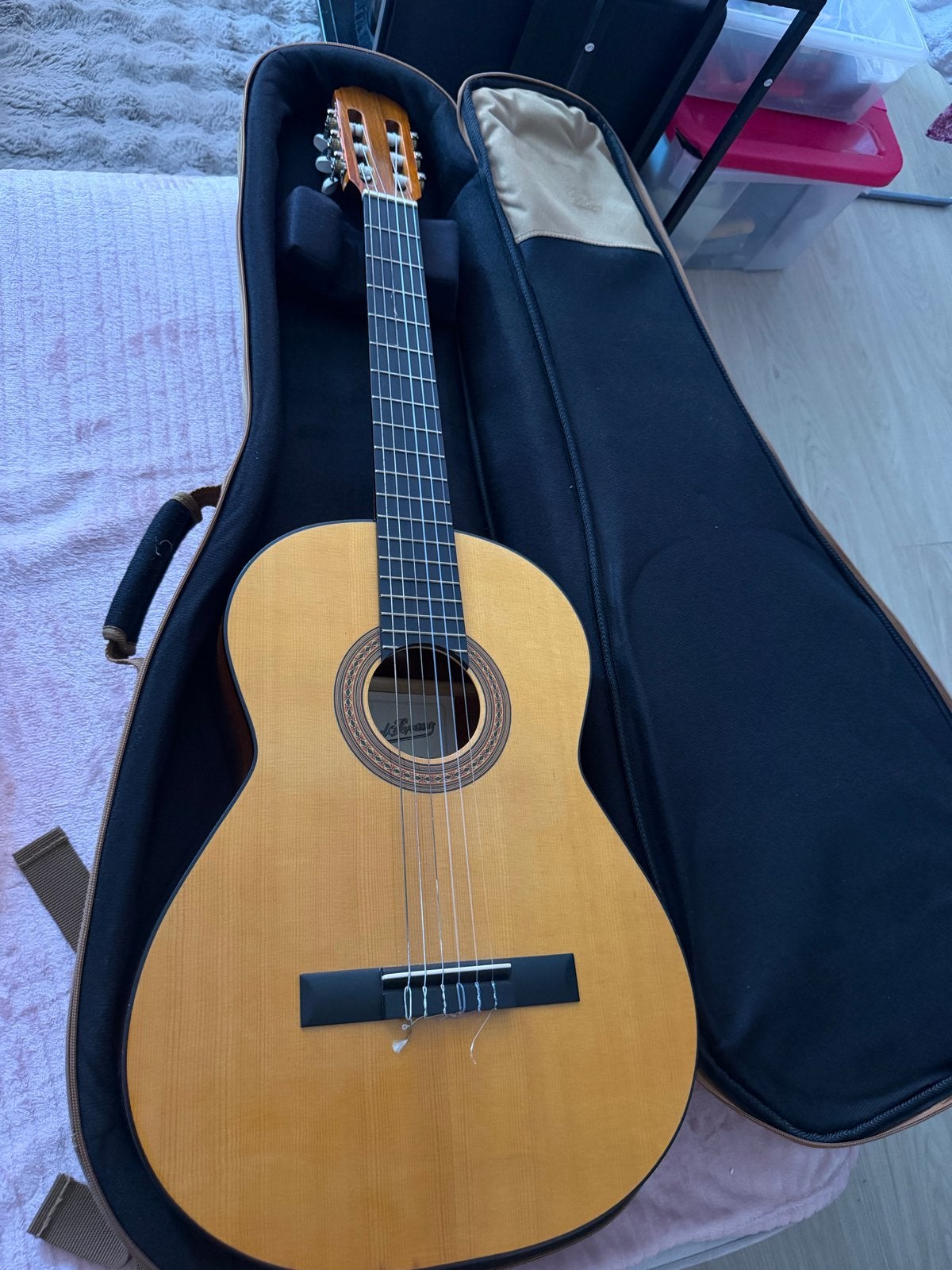 Manuel Serrano C-03 Klassieke Gitaar met Hoes, Ophalen of Verzenden, Zo goed als nieuw, Klassieke of Spaanse gitaar, Met koffer
