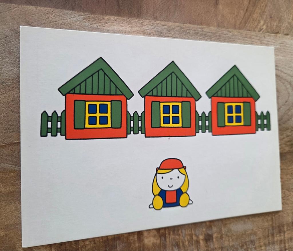Voor drie huisjes - Dick Bruna, Verzamelen, Ansichtkaarten | Themakaarten, Verzenden, 1980 tot heden, Ongelopen, Kinderen