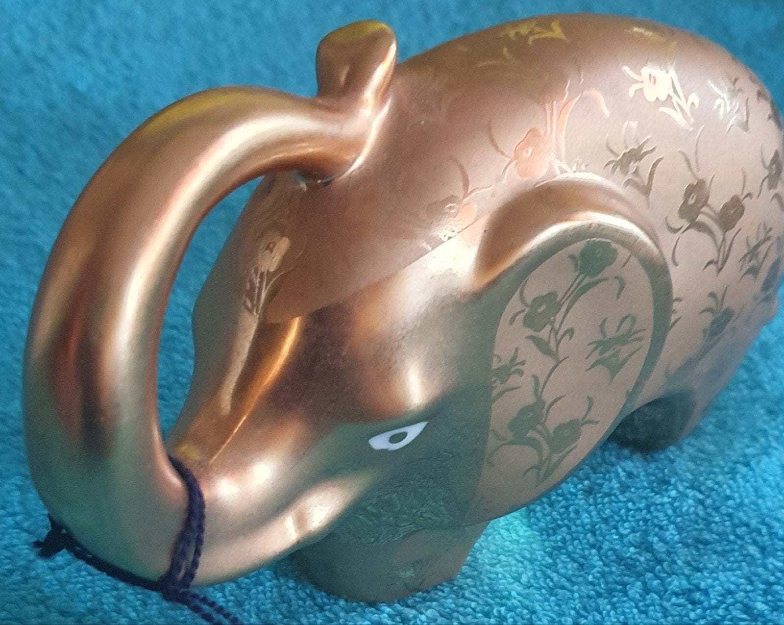 Gouden olifant beeldje van Estil Artur, handgemaakt, Antiek en Kunst, Ophalen