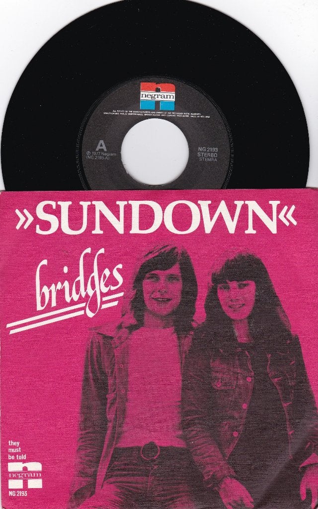 Sundown ‎– Bridges, Ophalen of Verzenden, Zo goed als nieuw, 7 inch, Pop