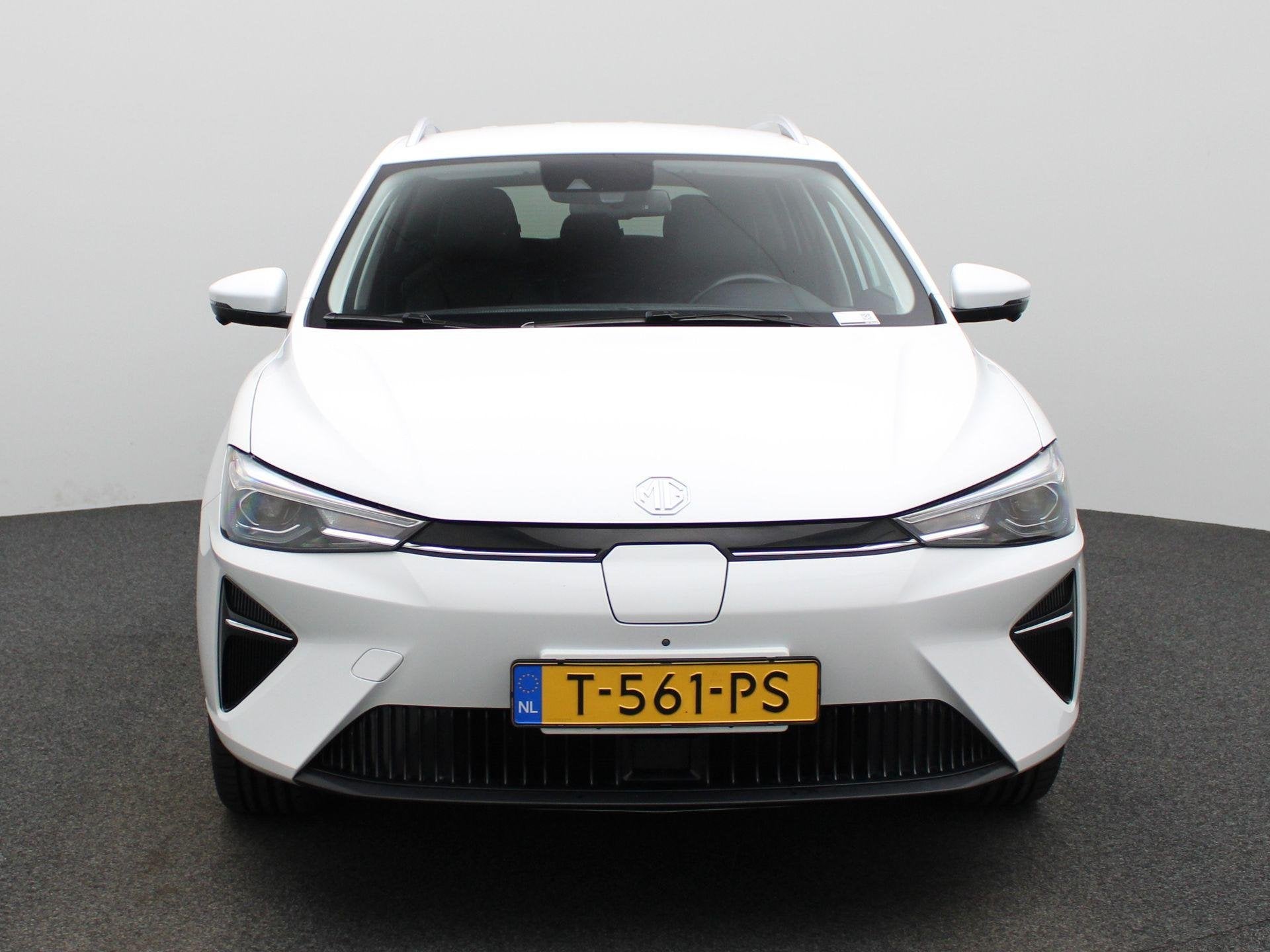MG 5 Long Range Luxury 61 kWh, Gebruikt, 1532 kg, 156 pk, 375 min