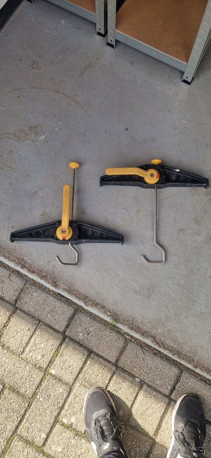 Rhino SafeClamp ladderbeugels (zonder sleutels), Ophalen, Gebruikt, Ladder