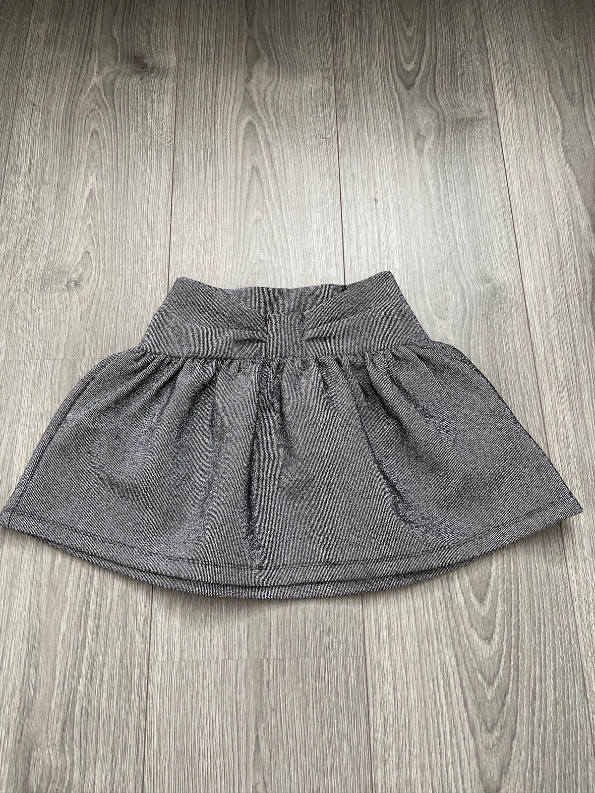 Zara kids meisjes grijs zwarte glitter rok skirt mt 116, Ophalen of Verzenden, Zo goed als nieuw, Meisje, Jurk of Rok