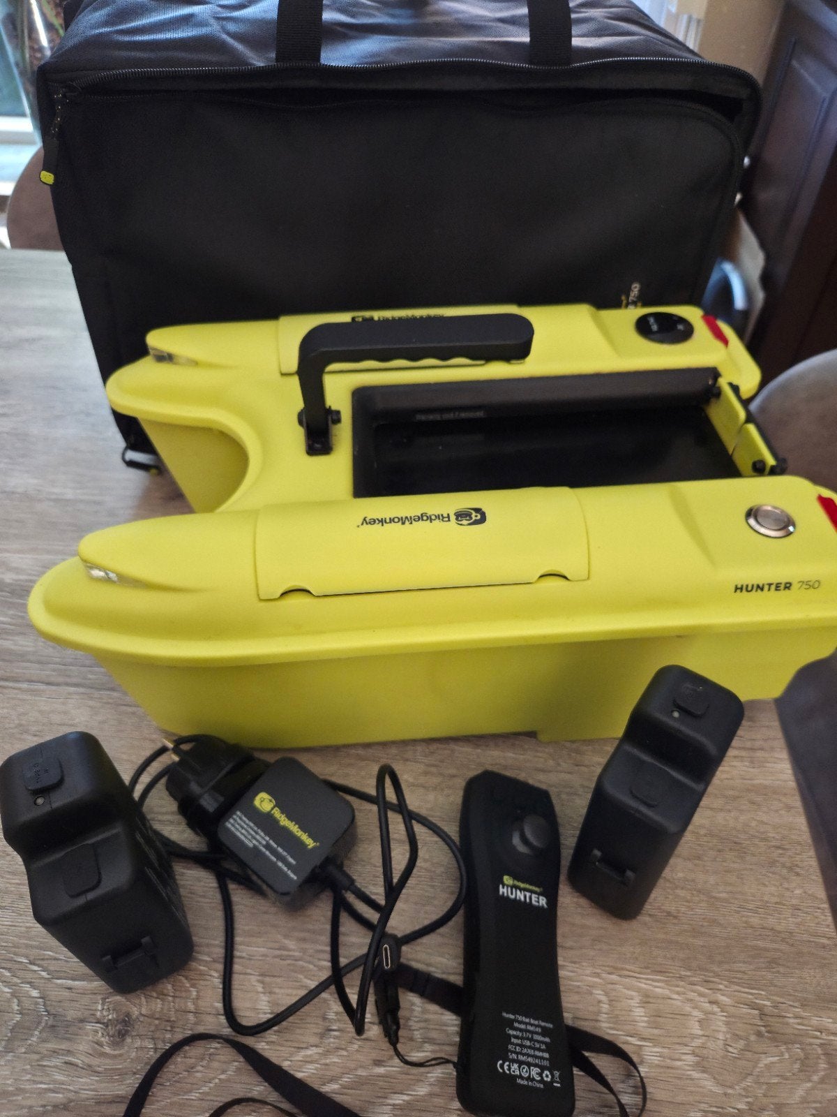 RidgeMonkey Hunter 750 voerboot, Ophalen, Zo goed als nieuw, Overige typen