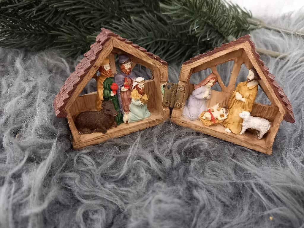 Mini Vintage Inklapbare Kerststal  ca 7,5 cm, Diversen, Kerst, Ophalen, Gebruikt