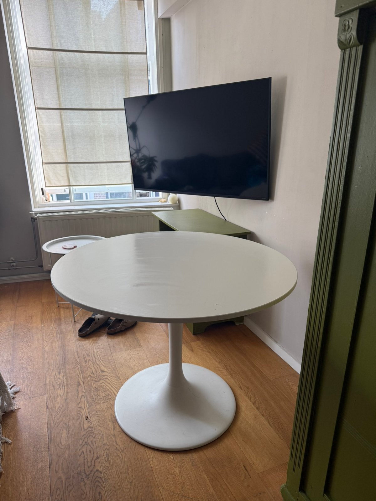 Docksta tafel IKEA, Ophalen, Rond, Zo goed als nieuw, 75 cm of meer