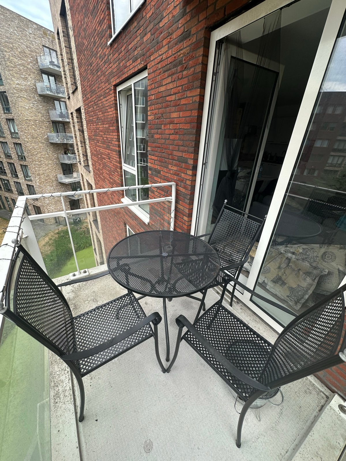 Balkonsetje: 2 stoelen en 1 tafel, Tuin en Terras, Tuinsets en Loungesets, Overige materialen, Gebruikt, Eettafel, Tuinset