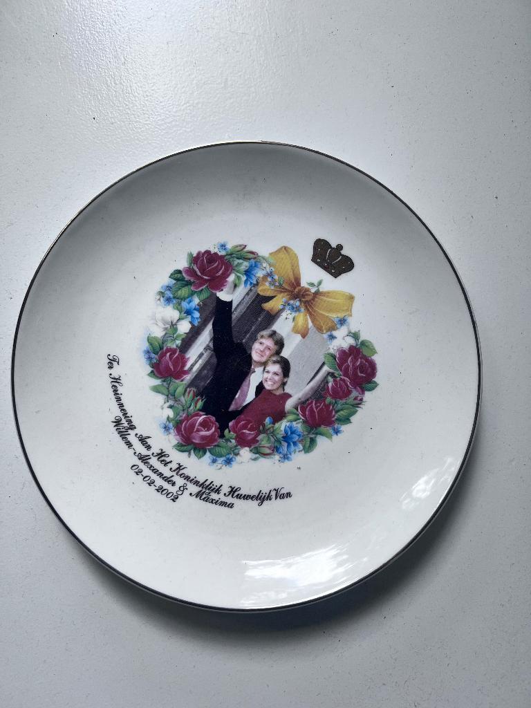 Koningspaar bordje, Ophalen, Zo goed als nieuw, Nederland, Servies