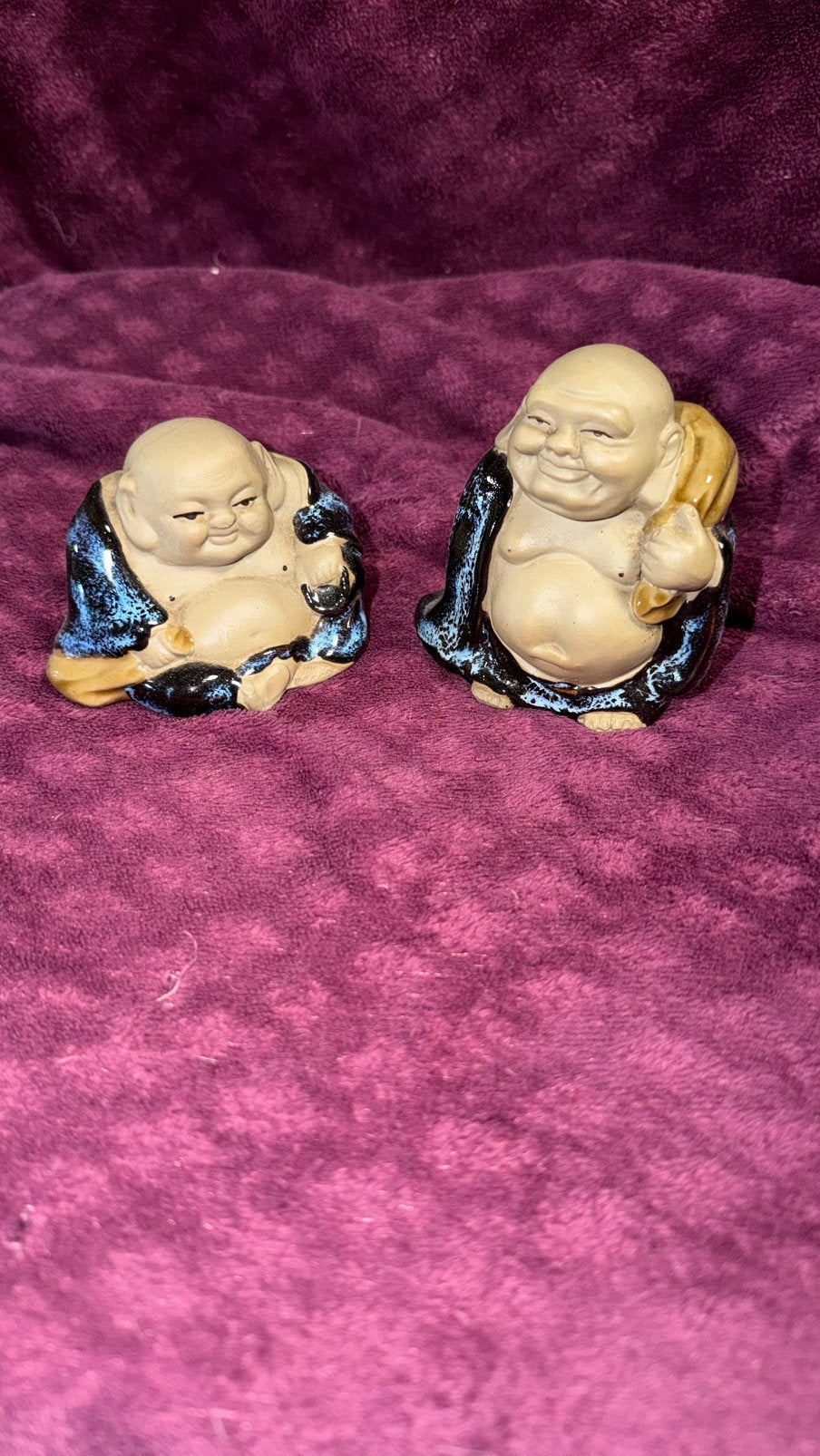Chinese Lachende Boeddha Beeldjes –Keramiek / Mudmastijl, Met reliëf, Steen/keramiek, Ophalen of Verzenden, Zo goed als nieuw