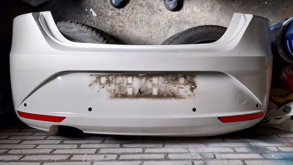 Achterbumper Seat Leon 1p Facelift met Pdc, Auto-onderdelen, Carrosserie en Plaatwerk, Ophalen of Verzenden, Seat, Bumper