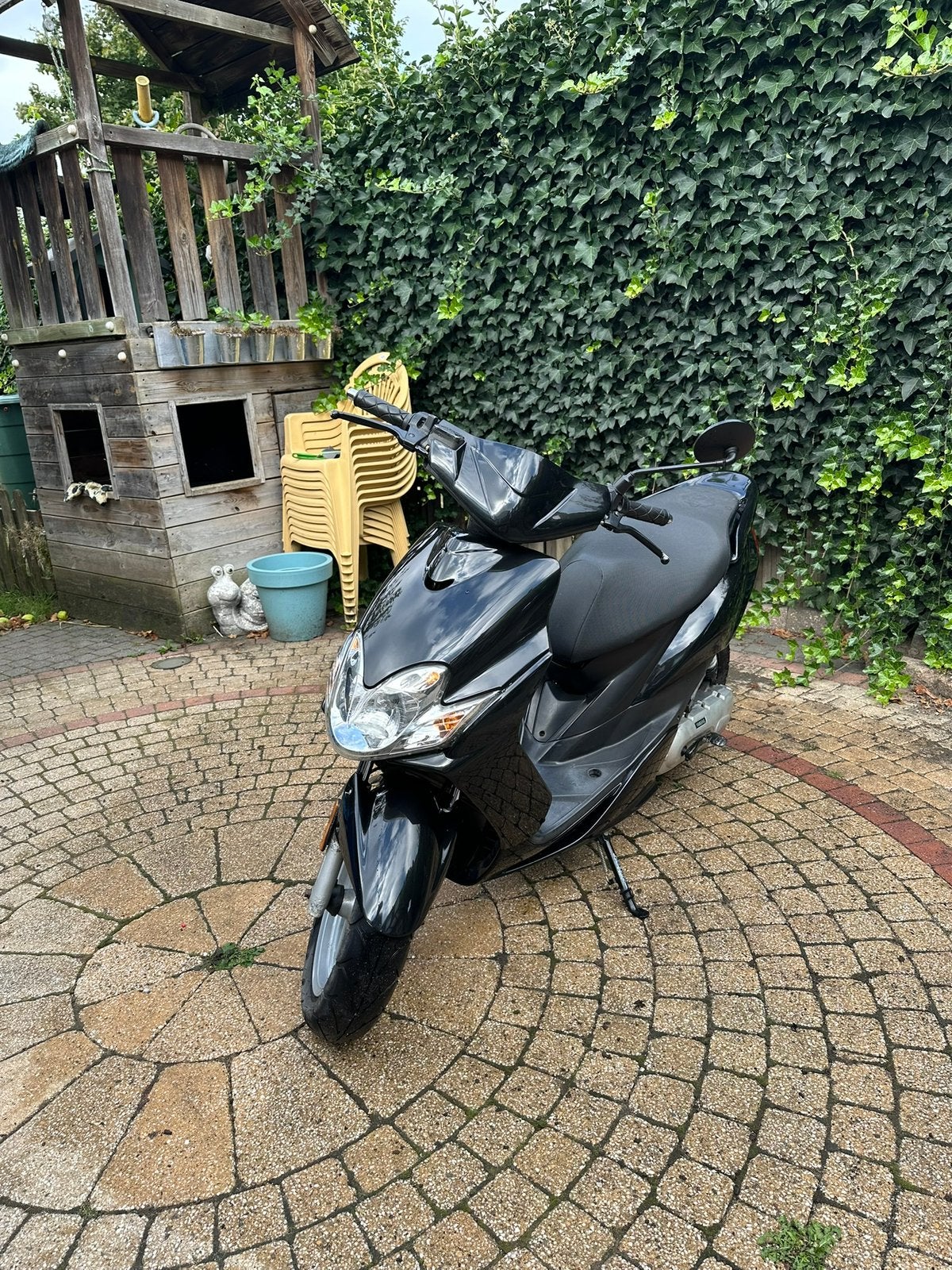 Mooie Yamaha Jog r, Ophalen, JogR of RR, Tweetakt, Zo goed als nieuw