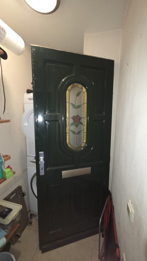 Mooie houten voordeur met glas-in-lood (rechtsdraaiend), Doe-het-zelf en Verbouw, Deuren en Horren, Ophalen, Gebruikt, 80 tot 100 cm