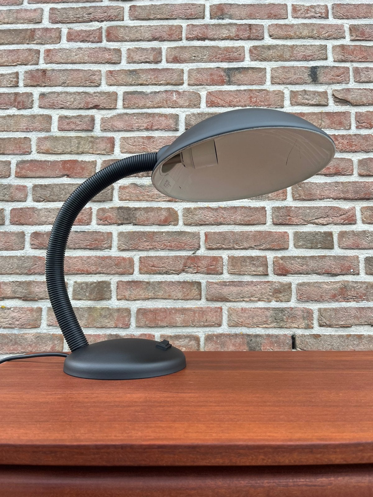 Vintage zwarte Massive space age tafellamp, 50 cm, Bureaulamp, Overige merken, Vintage