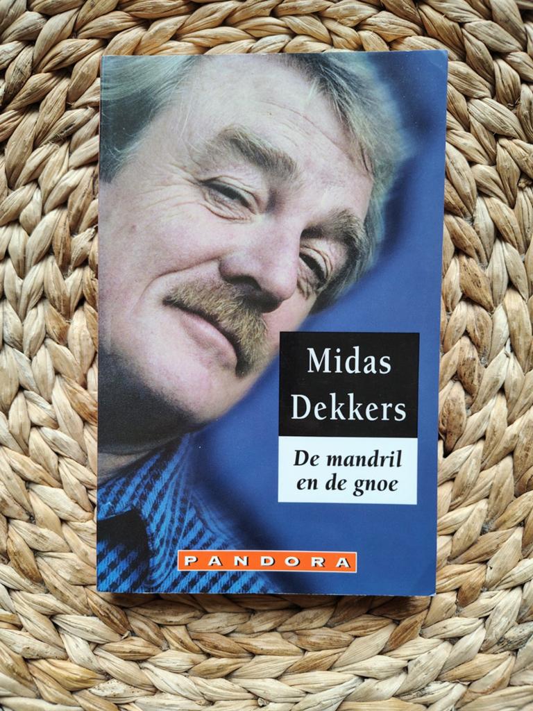 Midas Dekkers - De mandril en de gnoe, Ophalen of Verzenden, Zo goed als nieuw, Honden