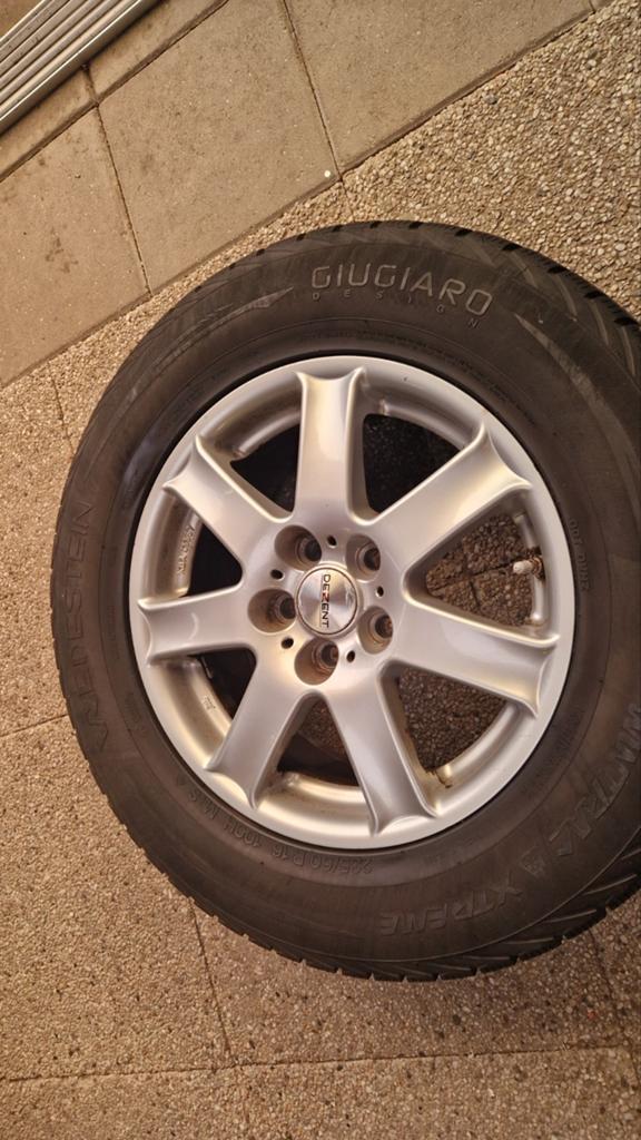 Vredestein Wintrac Xtreme Winterbanden met Velgen 235/60 R16, Auto-onderdelen, Banden en Velgen, Ophalen