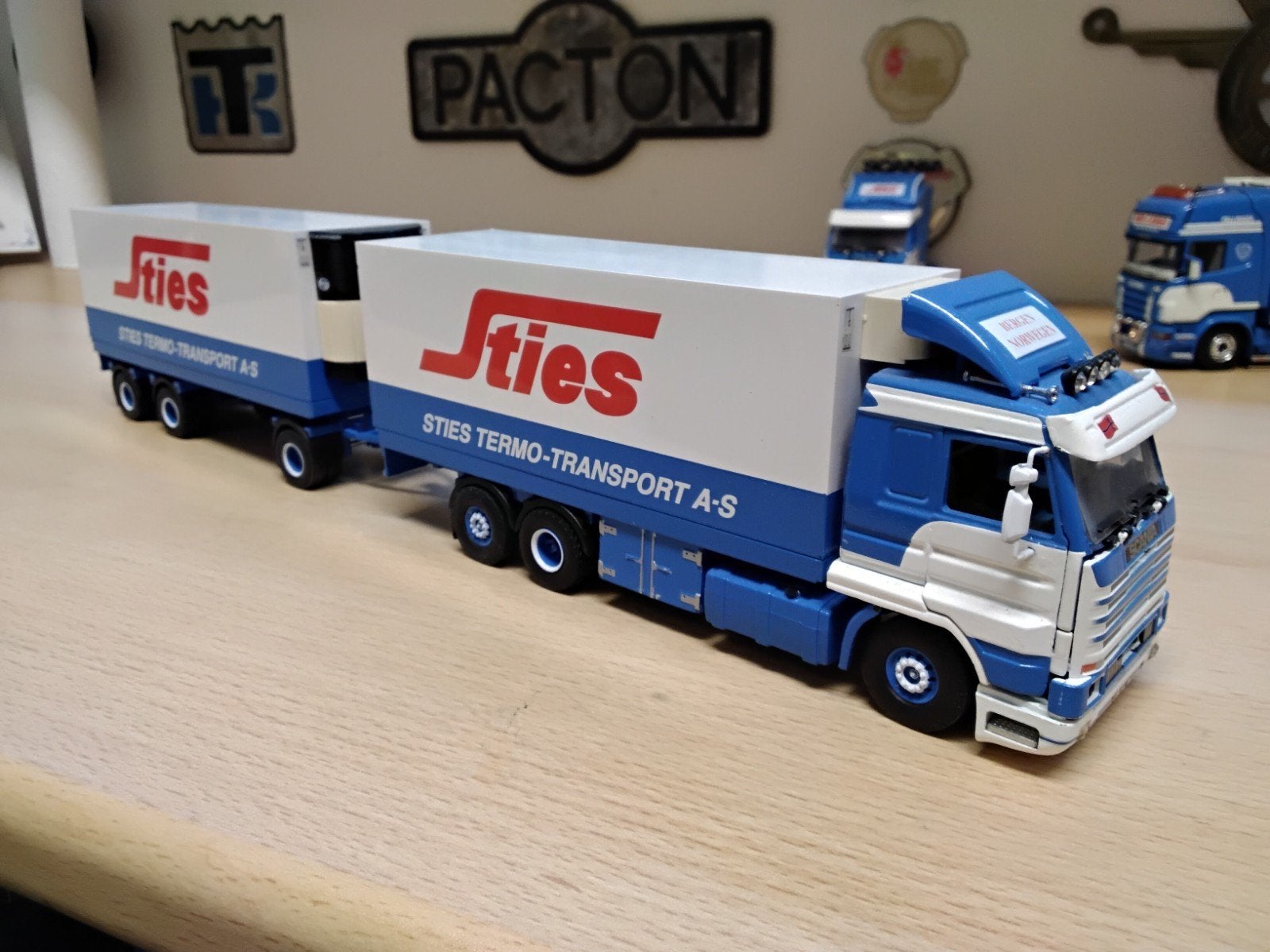 Tekno Scania, Ophalen of Verzenden, Zo goed als nieuw, Bus of Vrachtwagen, Tekno