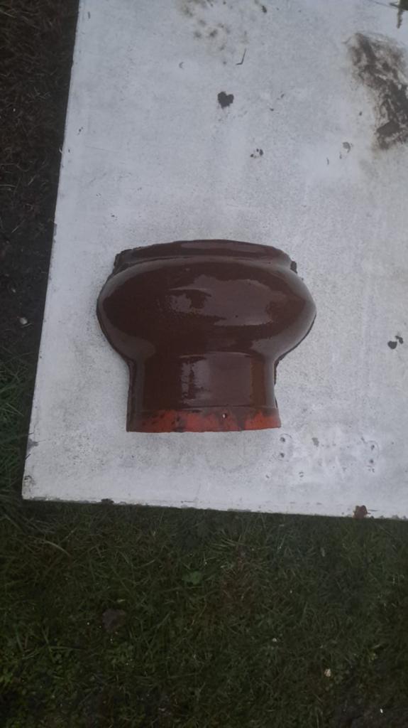 Ballonvorsten. Bruin geglazuurd., Ophalen of Verzenden, Steen of Klei, Minder dan 5 m², Dakpannen