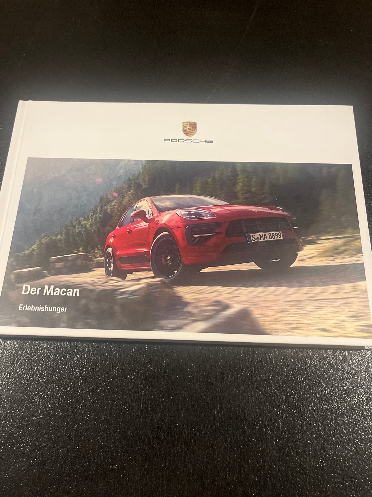 Porsche Macan Erlebnishunger Catalogus 2021 Duitstalig, Boeken, Ophalen of Verzenden, Zo goed als nieuw, Porsche