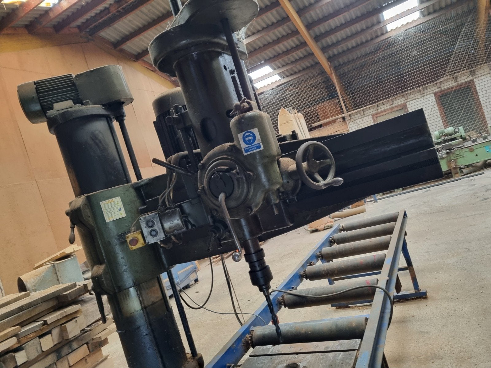 radiaalboor machine, Ophalen, Minder dan 700 watt, Werkbankslijpmachine