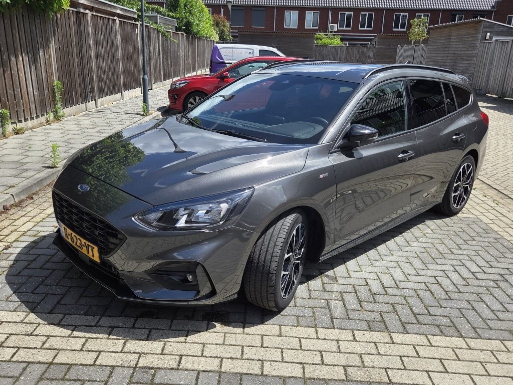 Ford Focus 1.0 Ecoboost Hybrid 125pk 2021 Grijs, Auto's, 125 pk, Leder en Stof, Origineel Nederlands, Stationwagon