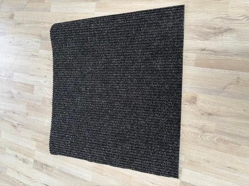 Nieuwe deurmat 89x83cm. Antilsip aan de onderzijde., Kunststof, Schoonloopmat, Nieuw, Ophalen of Verzenden