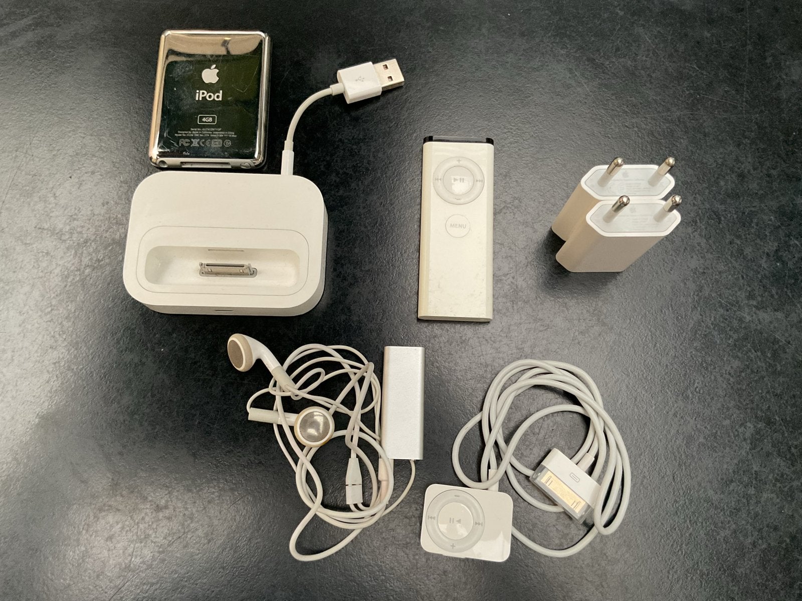 Apple iPod Nano, Shuffle, Radio Remote & Accessoires, Audio, Tv en Foto, Mp3-spelers | Apple iPod, Ophalen, Gebruikt, Met radio
