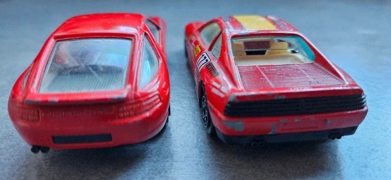 Ferrari 348 tb en Porsche 928 S4 van Bburago. Schaal 1/43., Ophalen of Verzenden, Gebruikt, Auto, Overige merken
