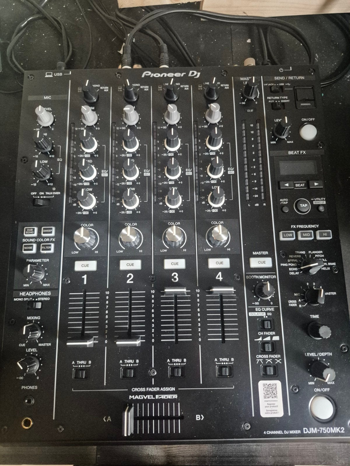 Pioneer DJM 750 MK2, Ophalen, Zo goed als nieuw, Minder dan 5 kanalen