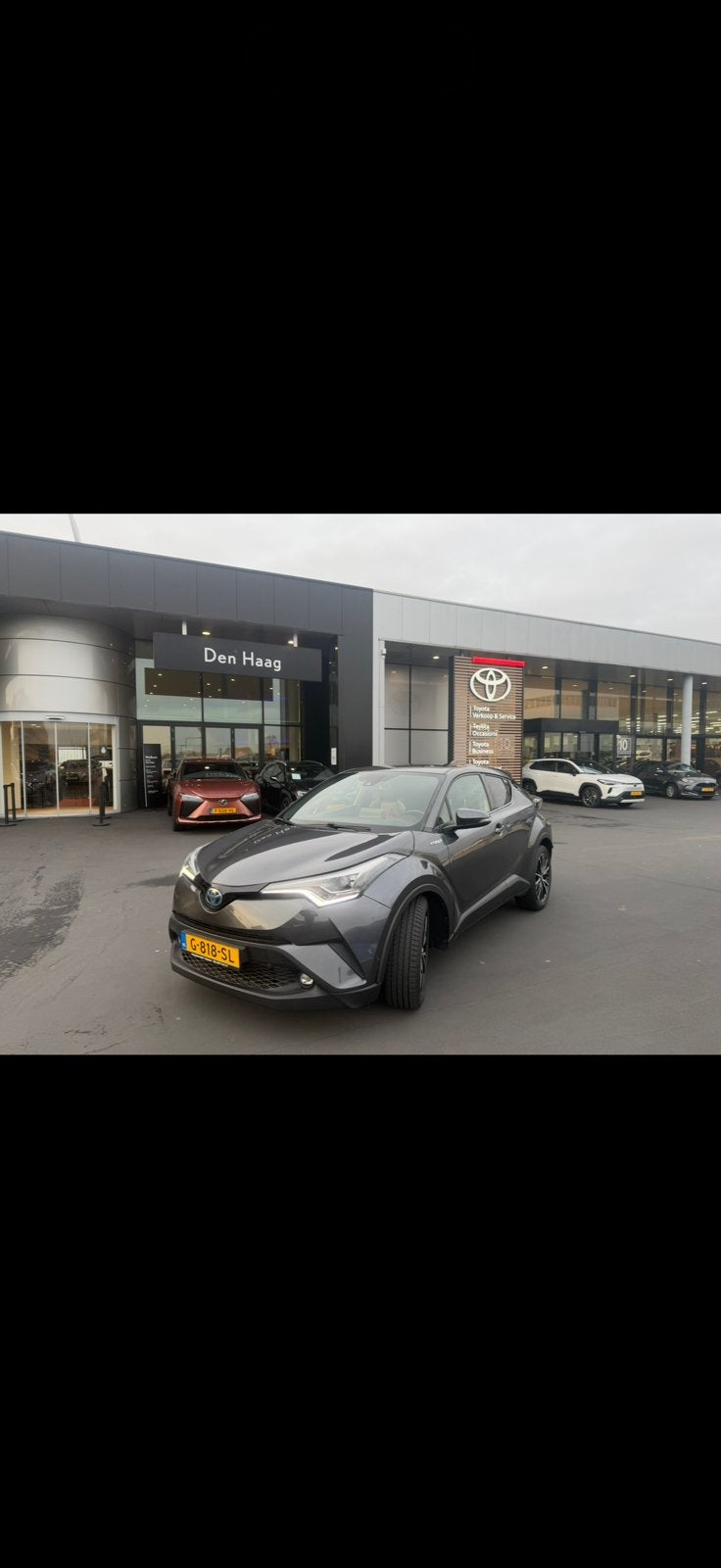 Toyota CHR 1.8 HYBRIDE EXECUTIVE BOUWJAAR 2020  VEEL OPTIES, Auto's, Mercedes-Benz, Euro 5, Achterwielaandrijving, CLC, 4 stoelen