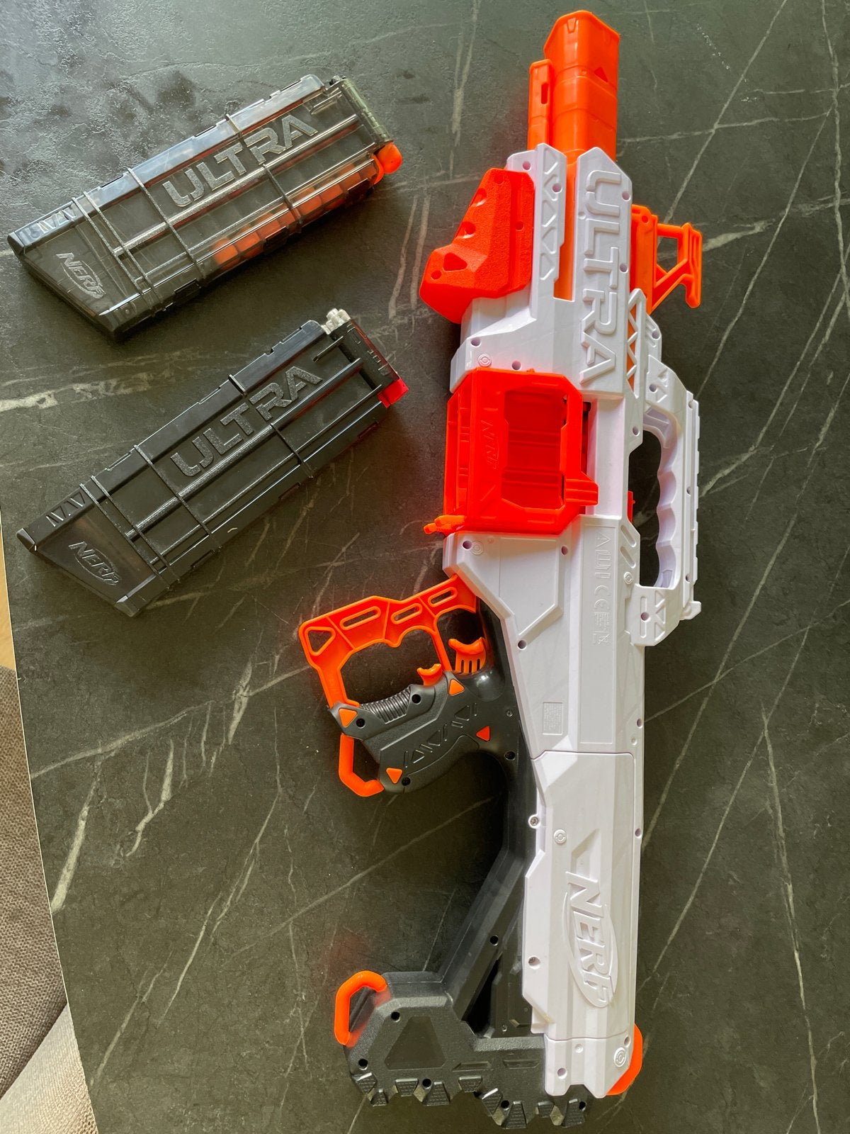 Nerf Ultra One Blaster met 2 magazijnen, Ophalen of Verzenden, Zo goed als nieuw, Jongen of Meisje