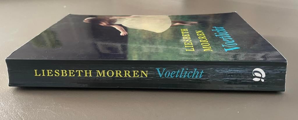 Liesbeth Morren - Voetlicht, Boeken, Ophalen of Verzenden, Zo goed als nieuw, Liesbeth Morren
