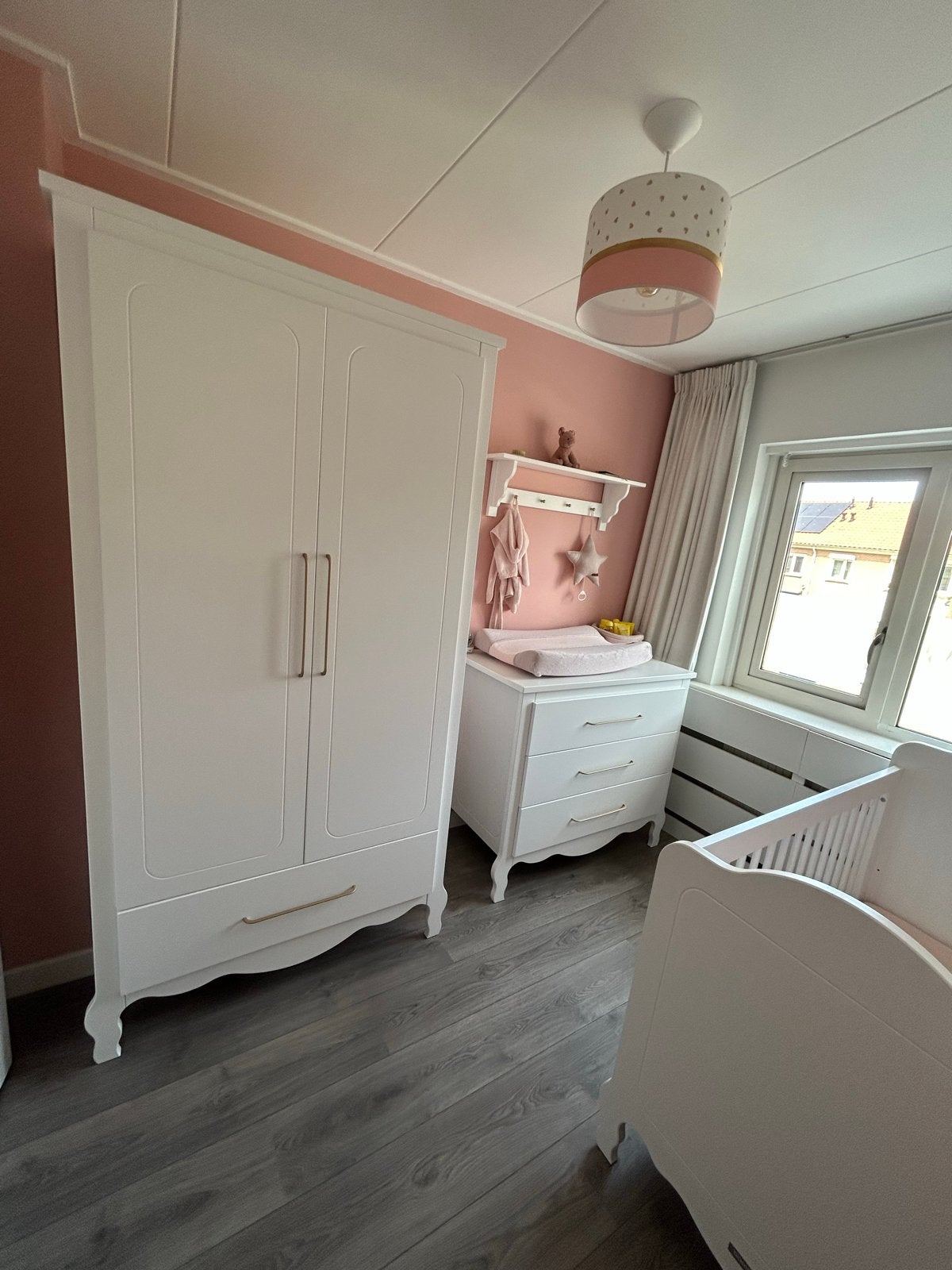 Driedelige babykamer Elena wit met goudkleurige details, Ophalen, Zo goed als nieuw, Jongetje of Meisje