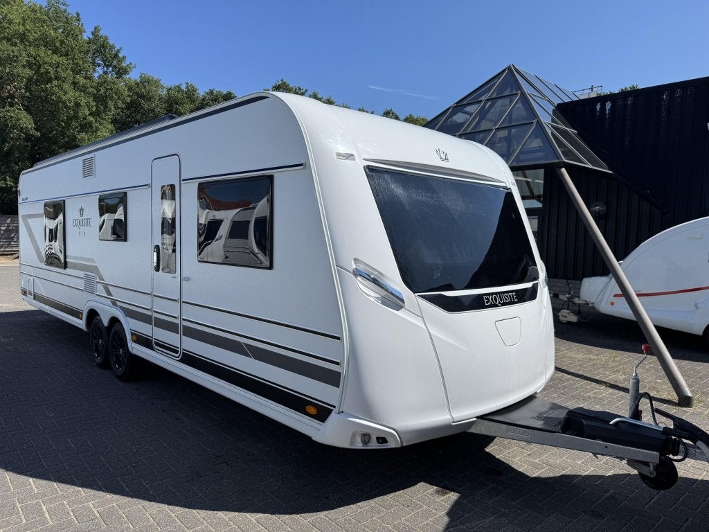 LMC Exquisite 685 VIP 2024, Caravans en Kamperen, Caravans, Bedrijf, Treinzit, 6 tot 7 meter, Overige typen