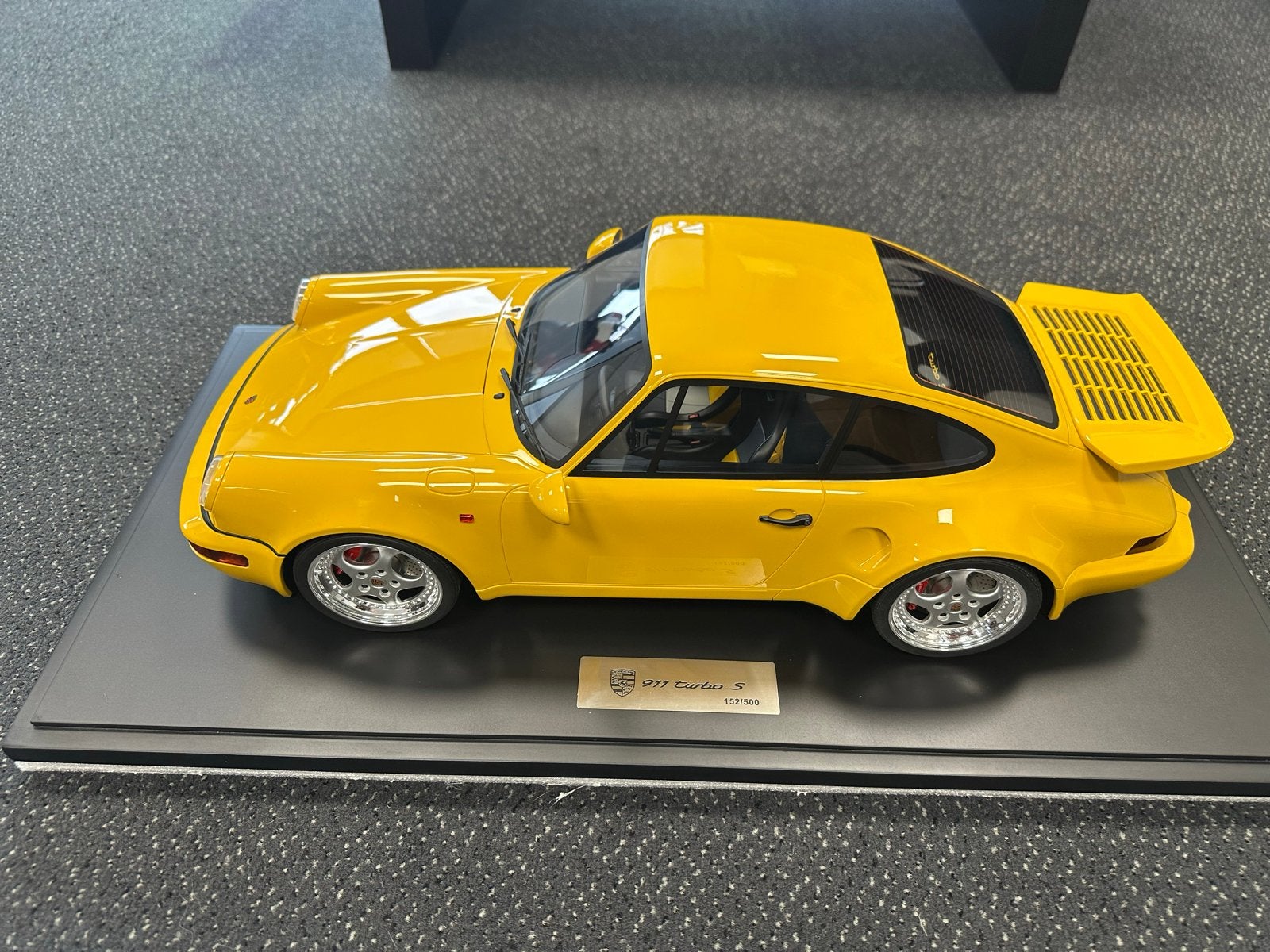 Porsche 964 Turbo S GtSpirit schaal 1:8, Ophalen of Verzenden, Nieuw, Auto