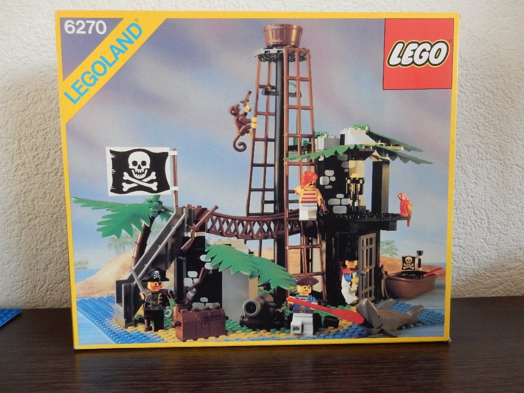 LEGO 6270 FORBIDDEN ISLAND + 6266 KANON STELLING, Zo goed als nieuw, Pirates, Ophalen of Verzenden, Compleet