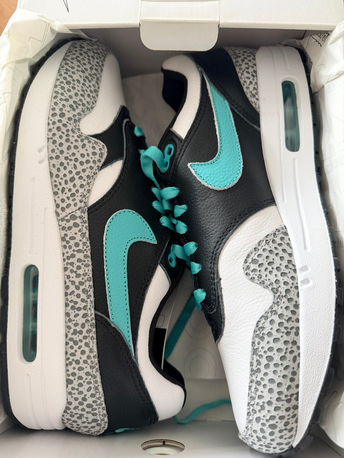 Nike air max 1 ID Elephant NBY maat 44,5, Overige kleuren, Nieuw, Ophalen of Verzenden, Sneakers of Gympen