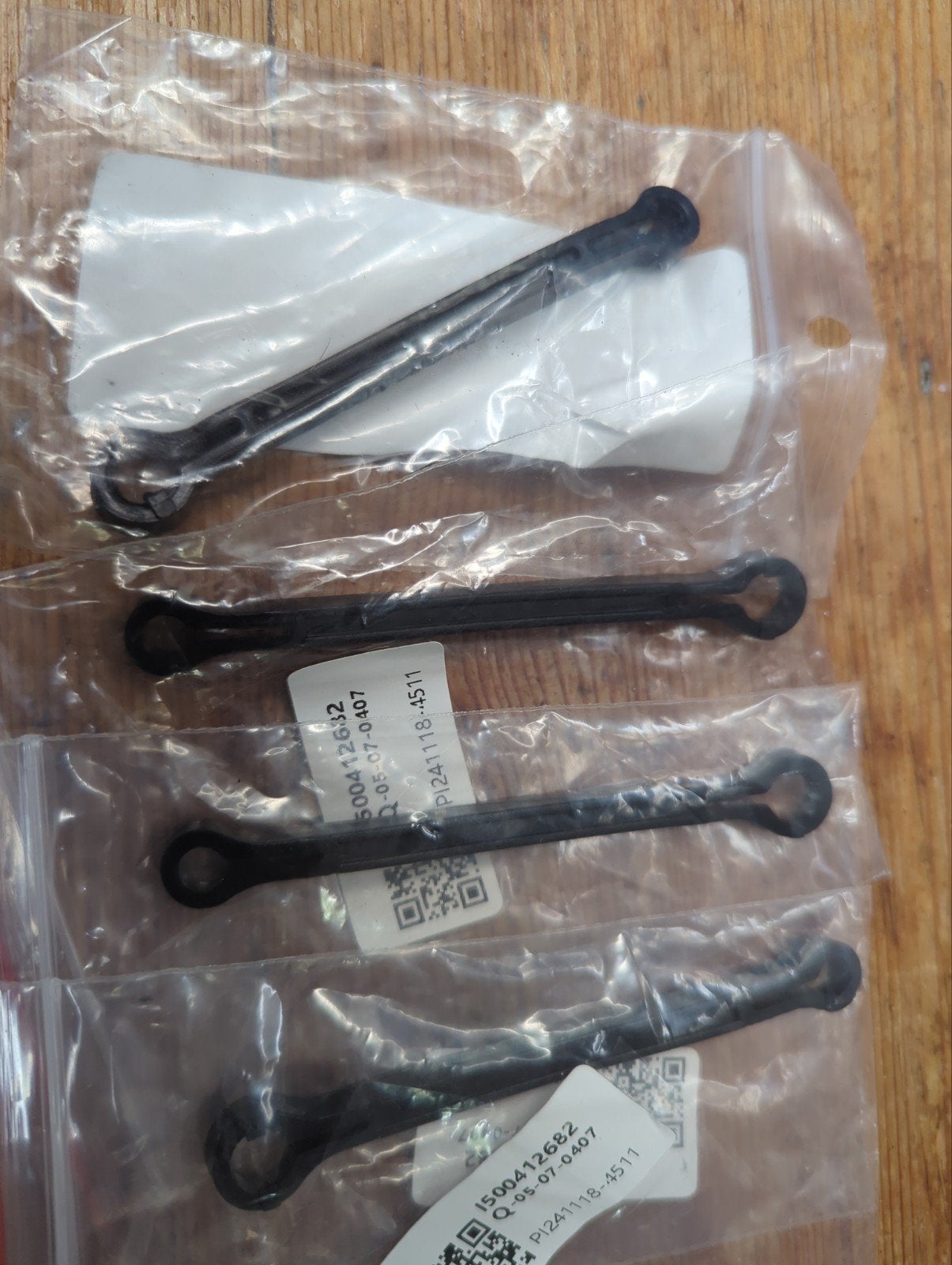 4x Volvo D5 wervelklep stangetjes (nieuw), Ophalen of Verzenden, Nieuw, Volvo