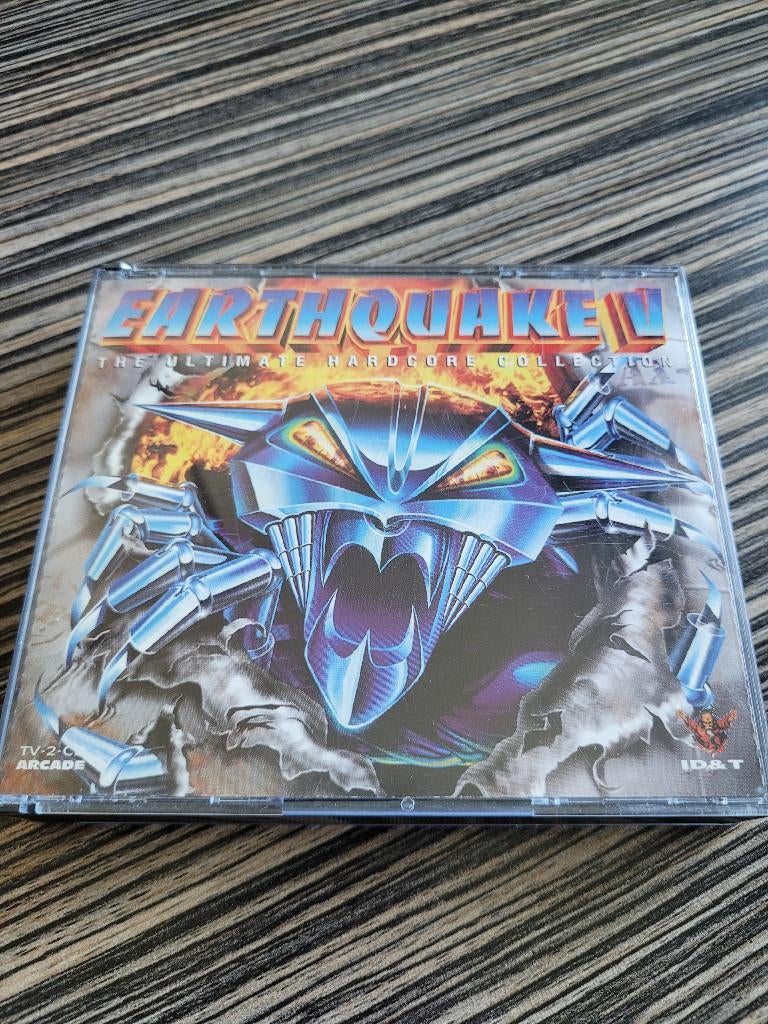 Earthquake V - Hardcore - Gabber - Thunderdome, Ophalen of Verzenden, Gebruikt, Techno of Trance