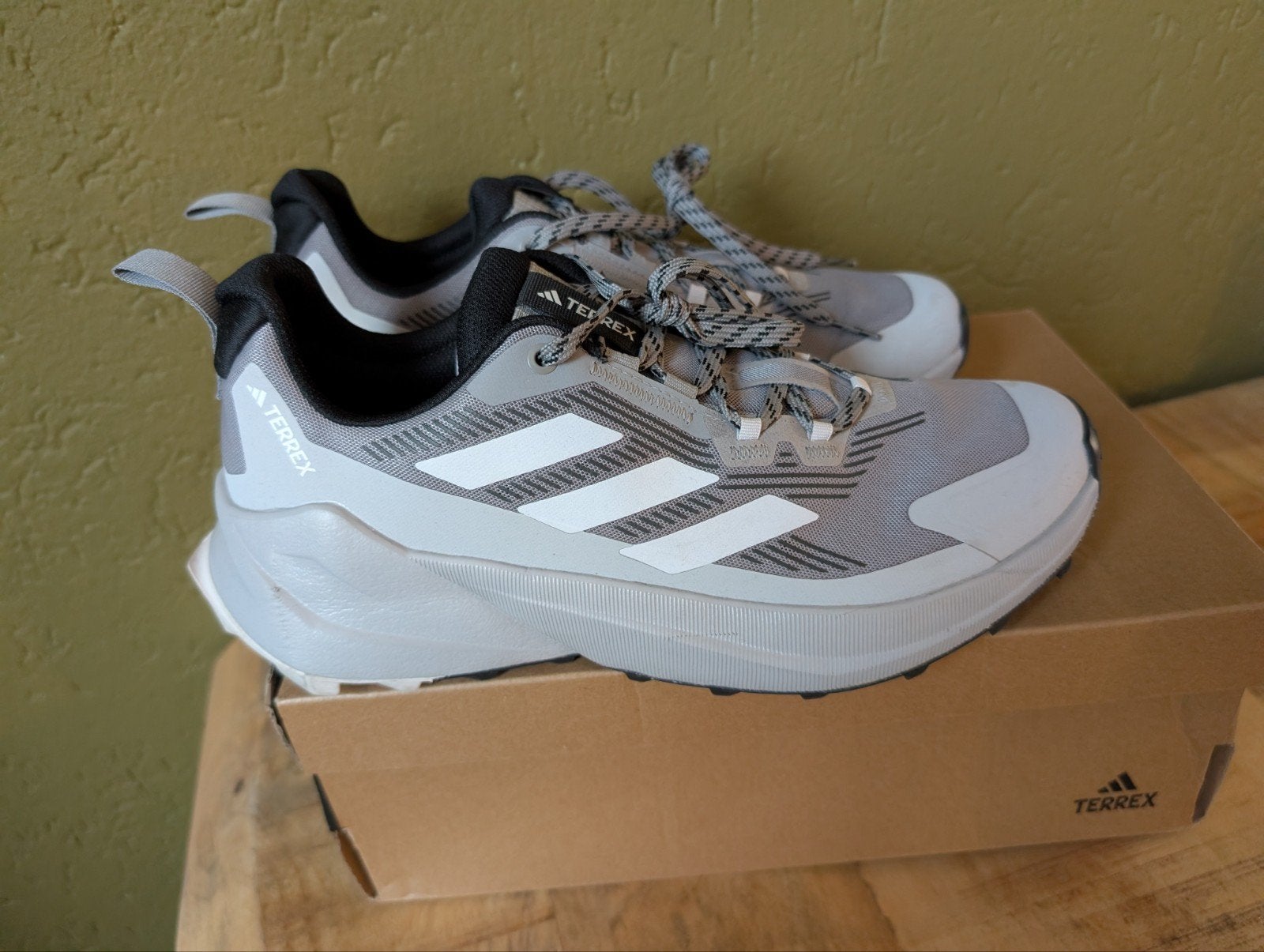 Adidas Terrex Trailmaker maat 41 1/3.   49,- euro, Ophalen of Verzenden, Schoenen
