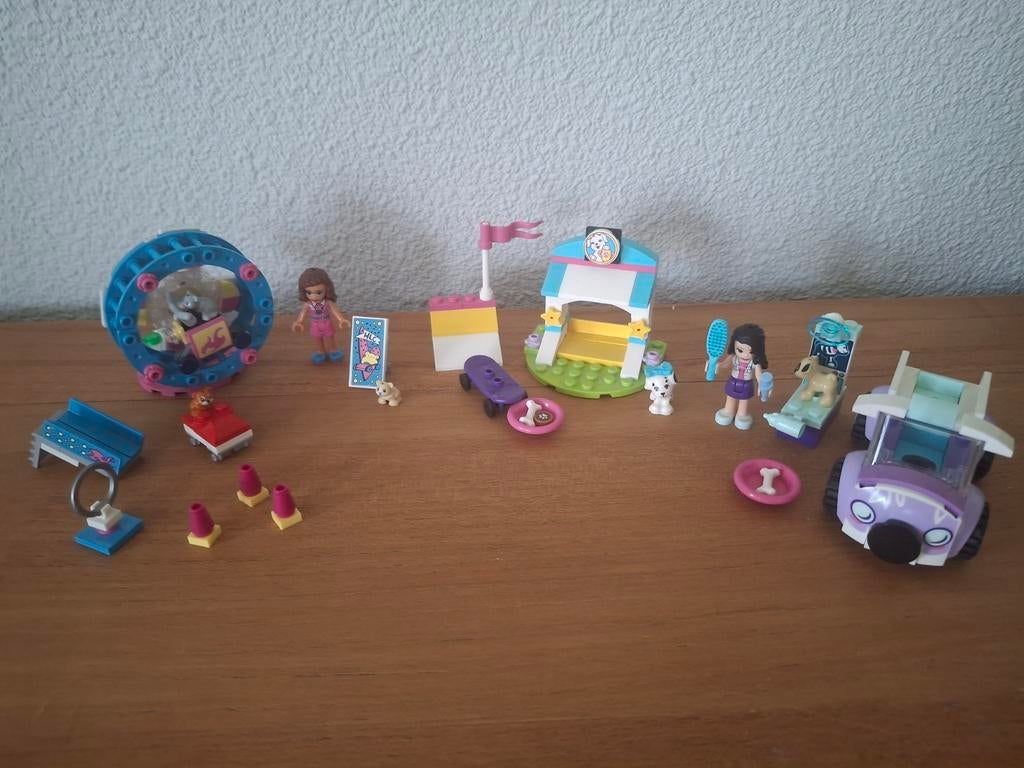 Lego friends 41360, 41383, 41304, Ophalen of Verzenden, Zo goed als nieuw, Compleet, Lego