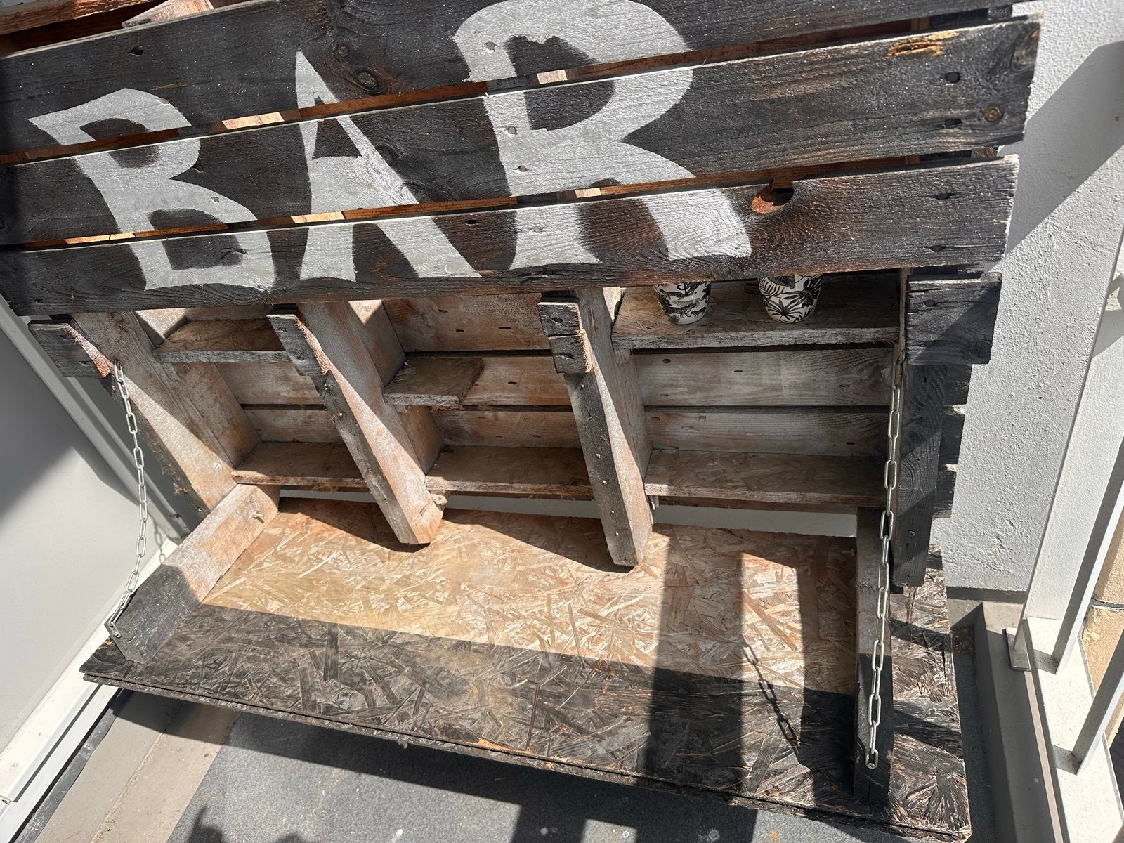 industrieel mancave borrel buitenbar van pallet hout, Ophalen, Gebruikt