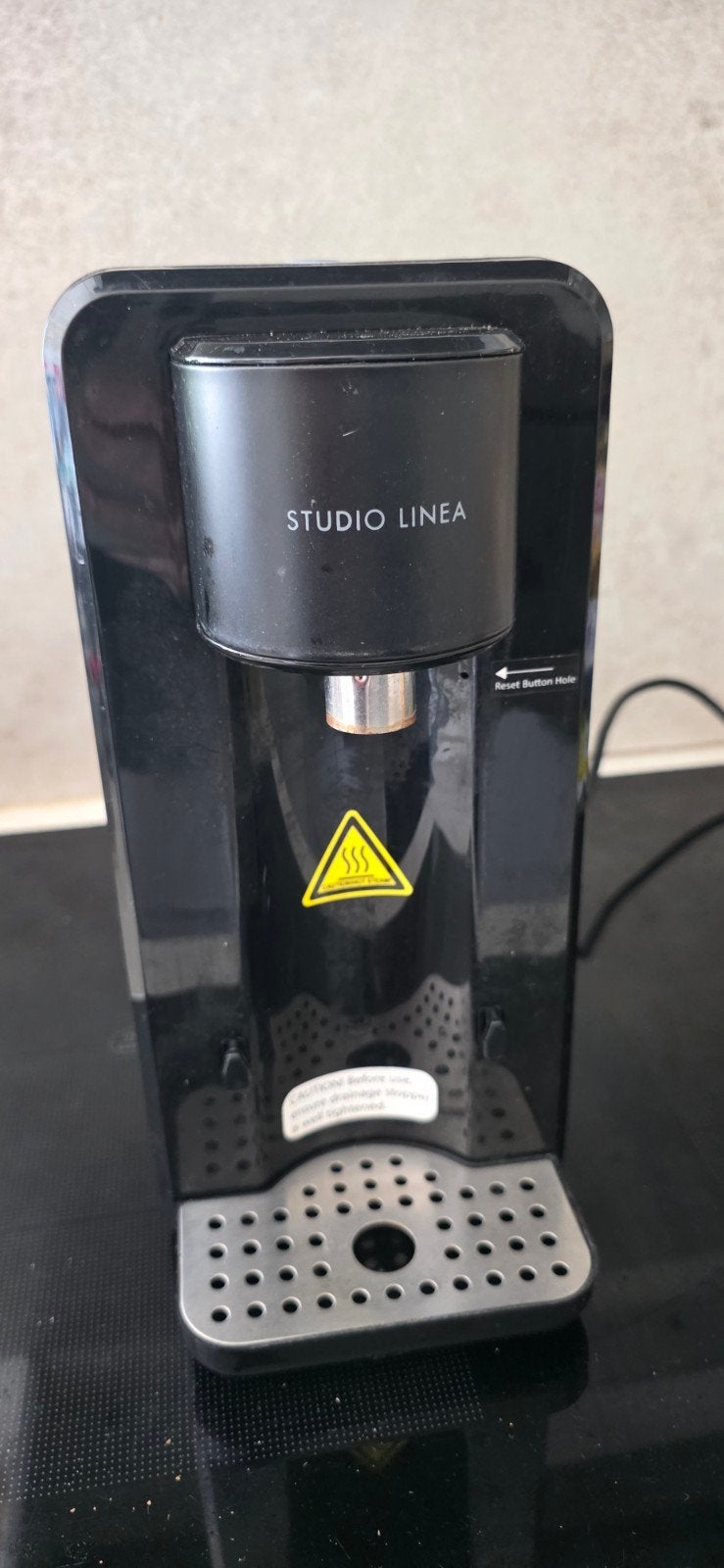 Studio Linea Instant Heet Water Dispenser, 1 tot 2 liter, Ophalen, Gebruikt