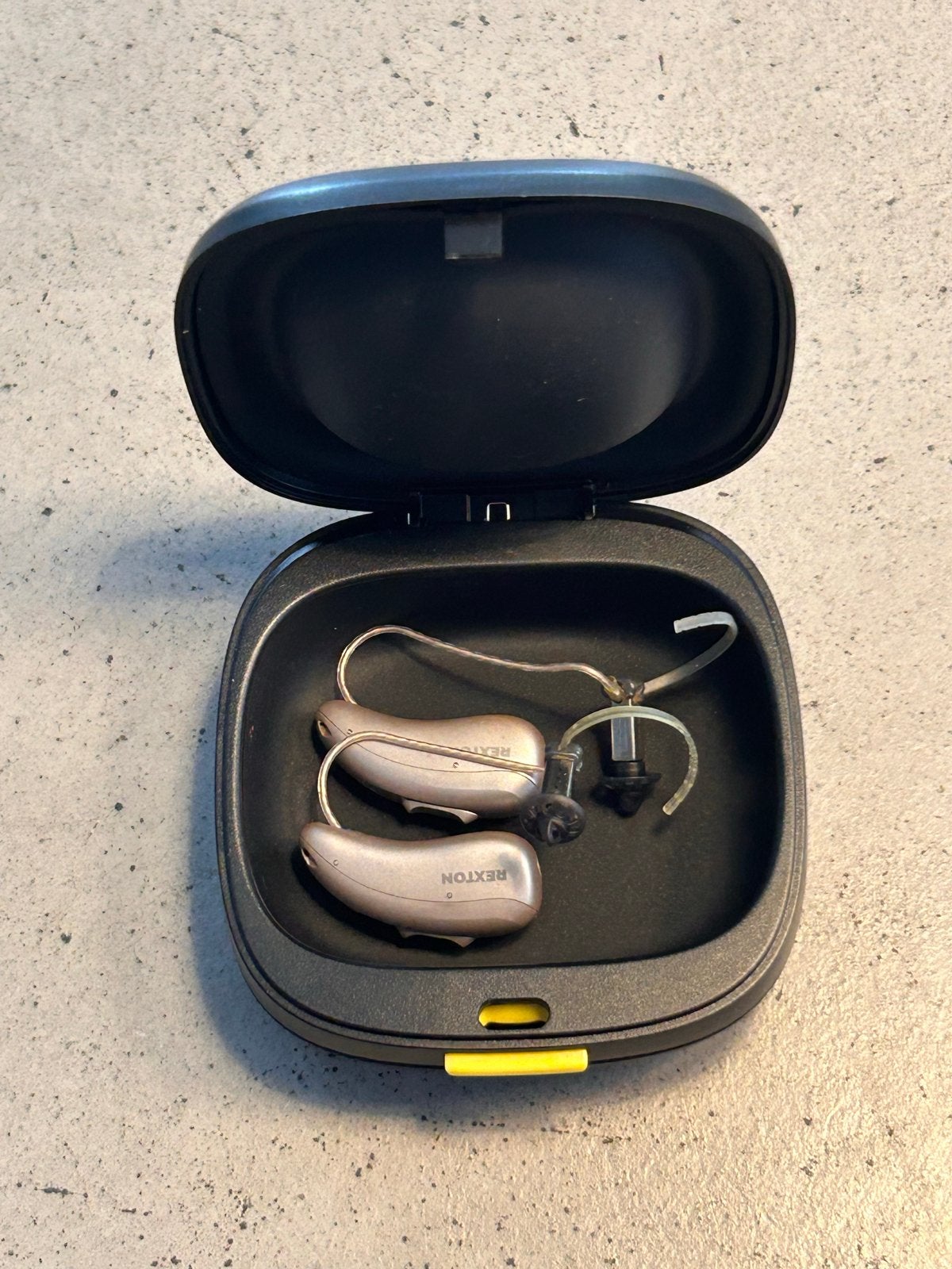 Rexton M-Core B-Li-P Hoortoestel met oplader en accessoir, Ophalen, Gebruikt, Overige typen