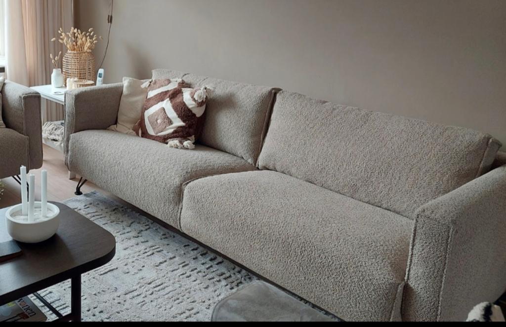 Bodilson Bouclé Bank - Comfortabele 3-zitsbank, Ophalen, Driepersoons, 75 tot 100 cm, Zo goed als nieuw