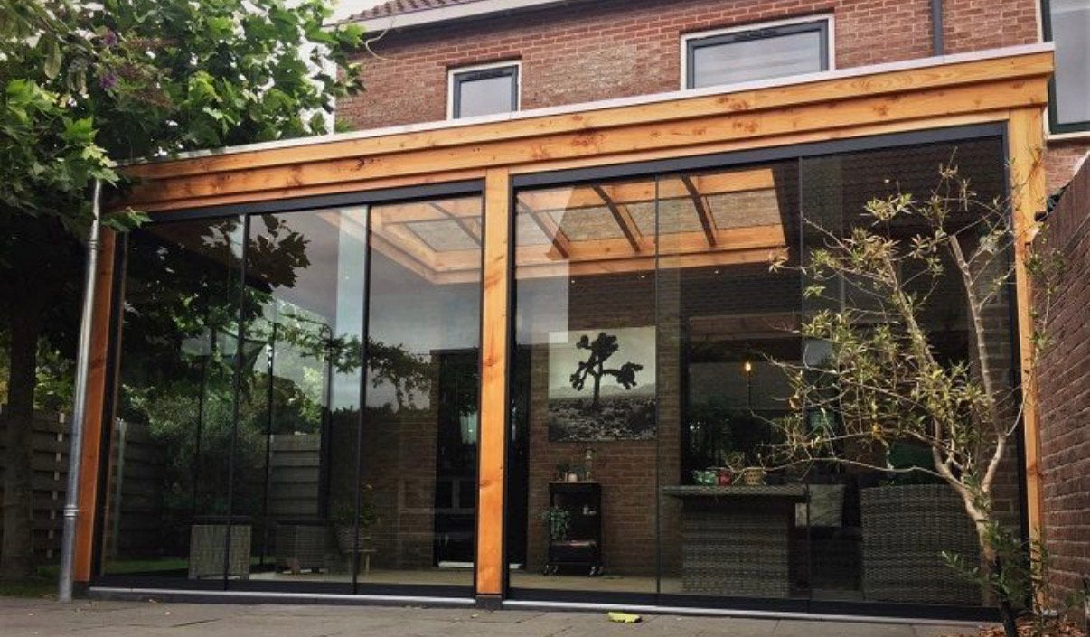 Glazen schuifwand laten plaatsen service, veranda dichtmaken, Tuin en Terras, Ophalen of Verzenden, Zo goed als nieuw, Veranda