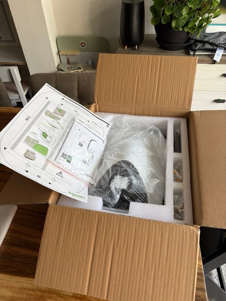 Schneider Electric Home Wallbox – 11 kW – Nieuw in doos, Auto diversen, Laadpalen, Ophalen, Nieuw, Laadpaal