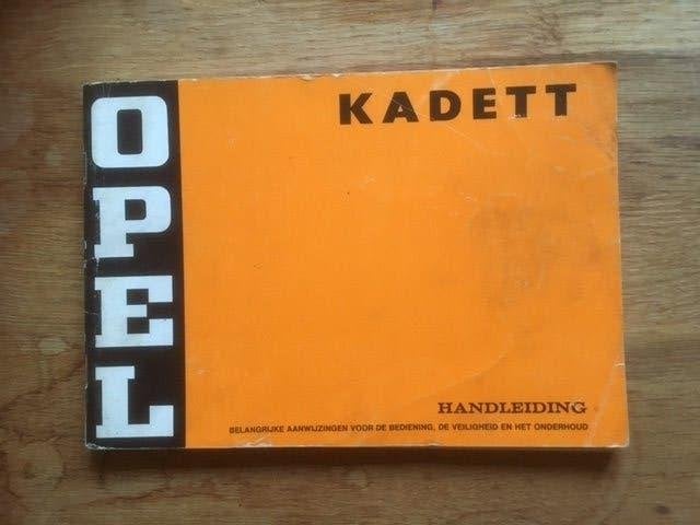 Opel Kadett C Handleiding 1974    NL      Nieuwstaat, Ophalen of Verzenden
