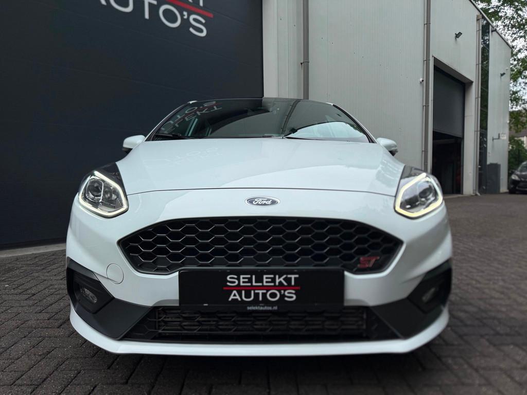 Ford Fiesta 1.5 EcoBoost ST-3 Performance 200 Pk Pano/Recaro, Voorwielaandrijving, Zwart, 1188 kg, Leder en Stof