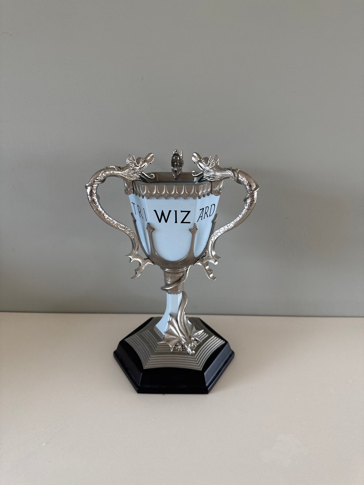 Harry Potter Toernooibeker Triwizard Cup Replica, Ophalen of Verzenden, Zo goed als nieuw