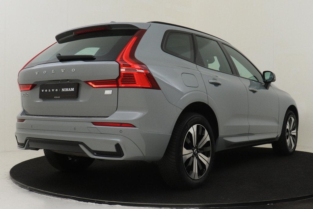 Volvo XC60 T6 PLUG-IN HYBRID AWD PLUS DARK -PANO.DAK|CLIMATE, Auto's, Volvo, Automaat, 12 maanden, Stof, Gebruikt